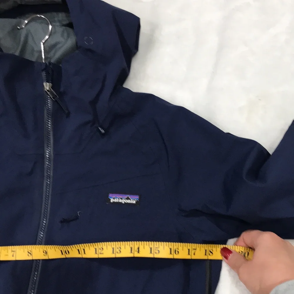 Patagonia women’s Untracked Jacket size XS - Picture 14 of 16